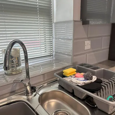 Chapel Terrace Apartment *
