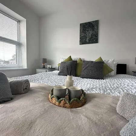 Chapel Terrace Apartment